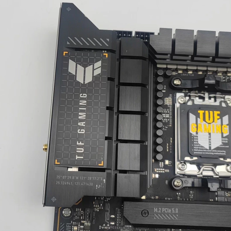 TUF GAMING X670E-PLUS WIFI TUF – Esports Gaming Platform Bewertung und Preis